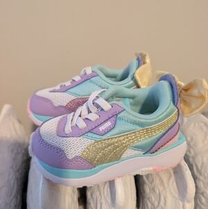 PUMA Kids Sneakers in Gold and Purple